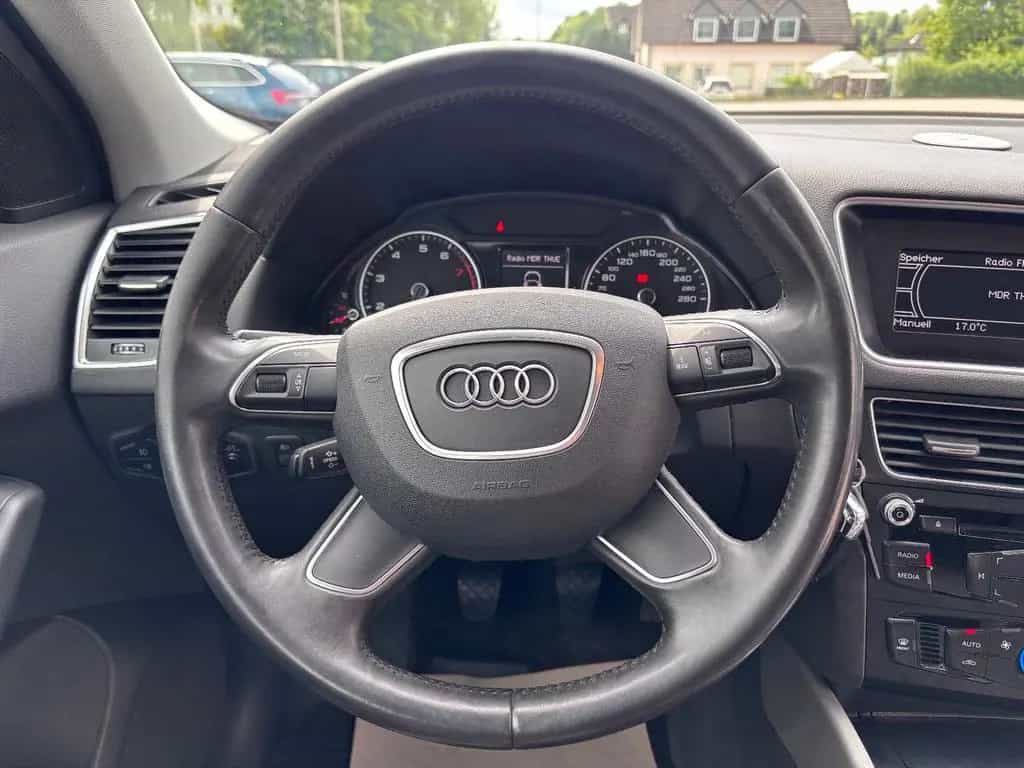 Audi Q5 2.0 TFSI 165 kW quattro exclusive 02/2013-photo-26
