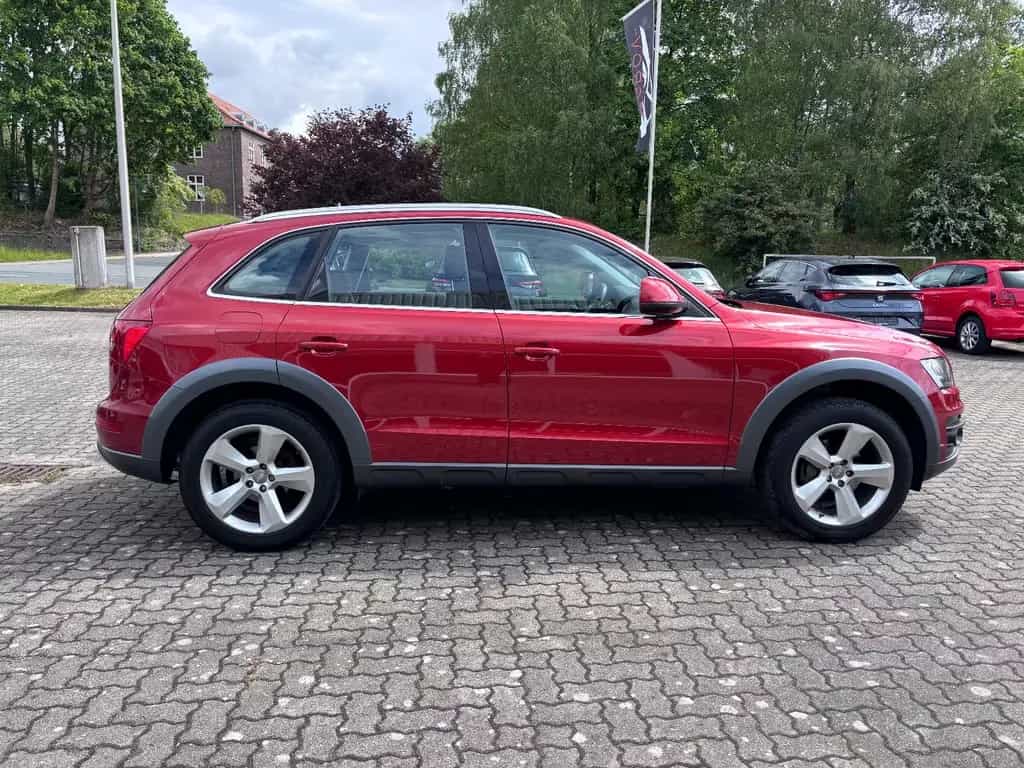 Audi Q5 2.0 TFSI 165 kW quattro exclusive 02/2013-photo-3