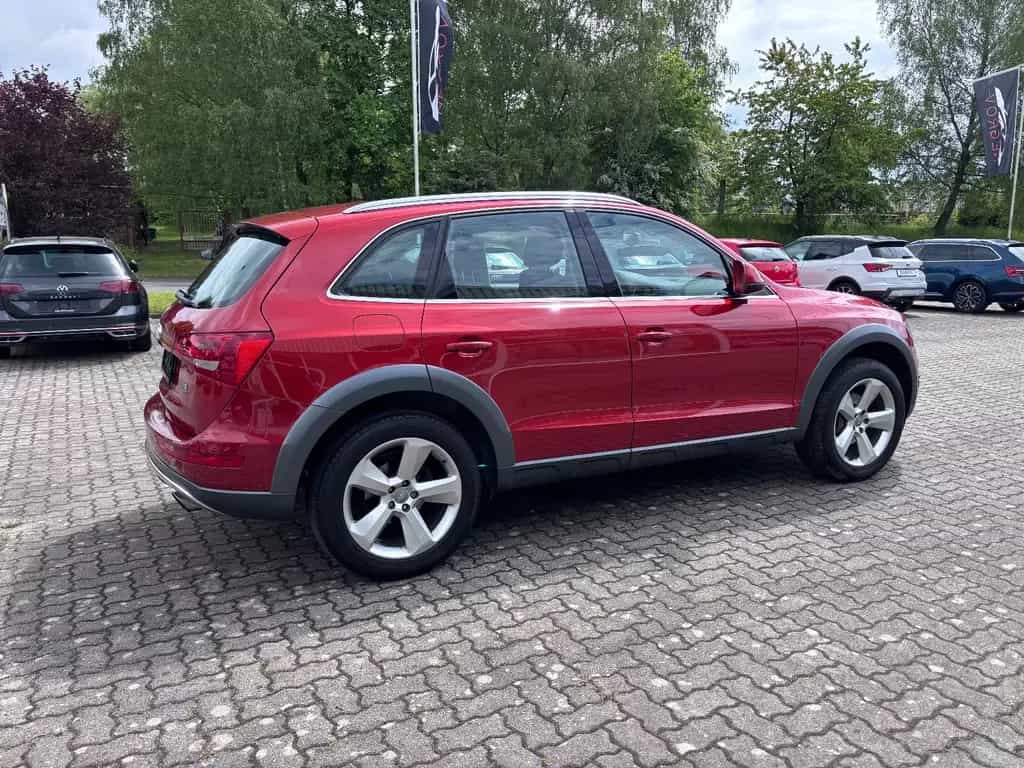 Audi Q5 2.0 TFSI 165 kW quattro exclusive 02/2013-photo-4