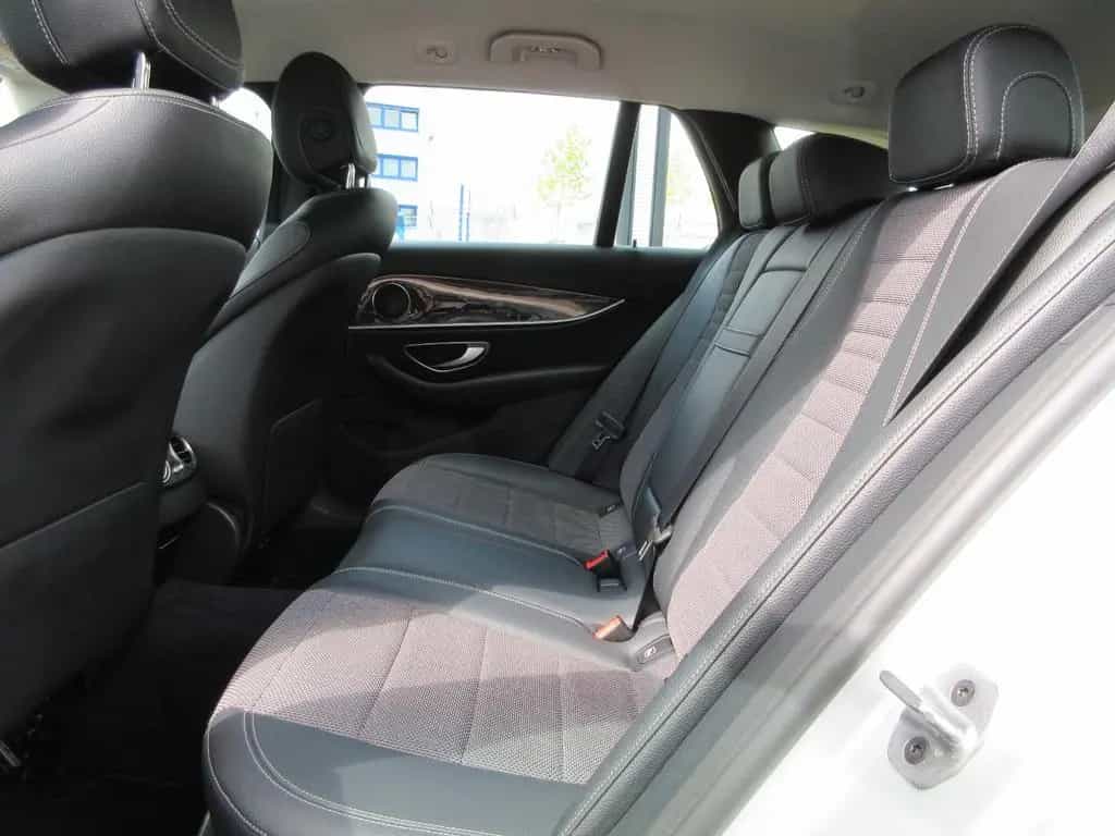 Mercedes-Benz E 220 d T Avantgarde 9G LED COMAND 360° WideScr. 02/2019-photo-12