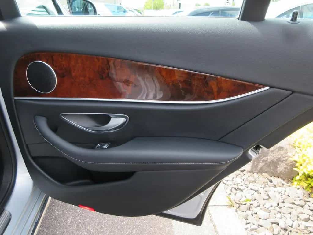 Mercedes-Benz E 220 d T Avantgarde 9G LED COMAND 360° WideScr. 02/2019-photo-13