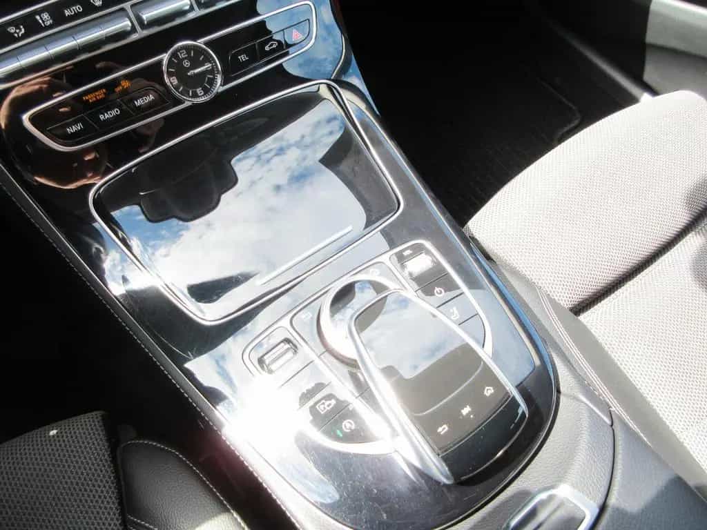 Mercedes-Benz E 220 d T Avantgarde 9G LED COMAND 360° WideScr. 02/2019-photo-21