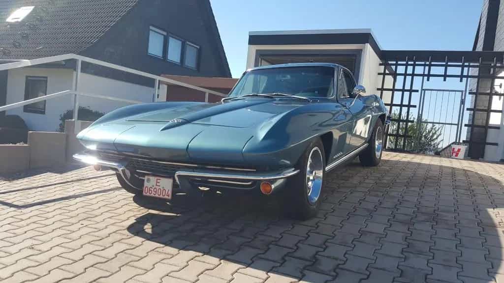 Corvette C2 1967 Coupe Lyndale blue 06/1967-photo-1