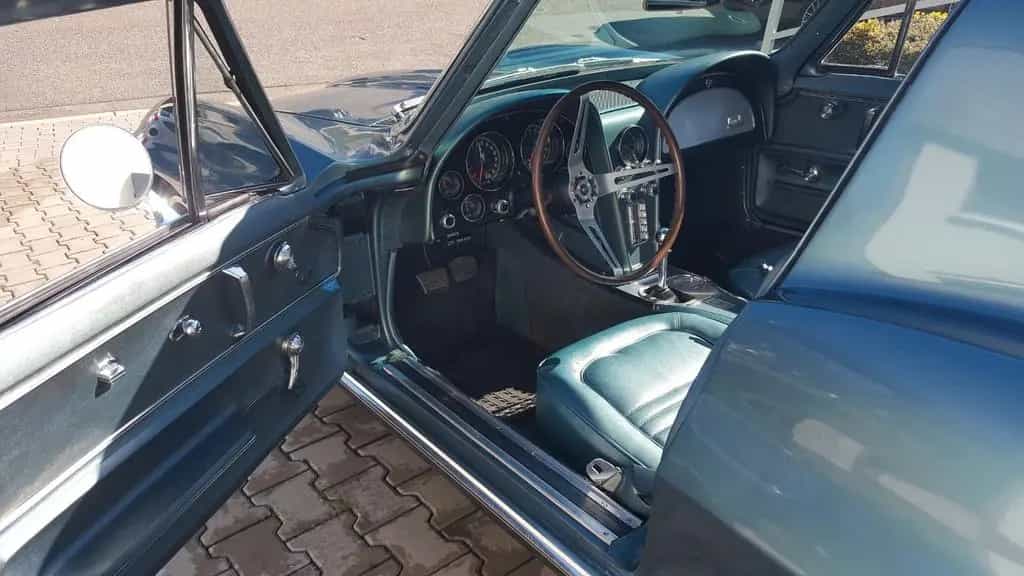 Corvette C2 1967 Coupe Lyndale blue 06/1967-photo-3
