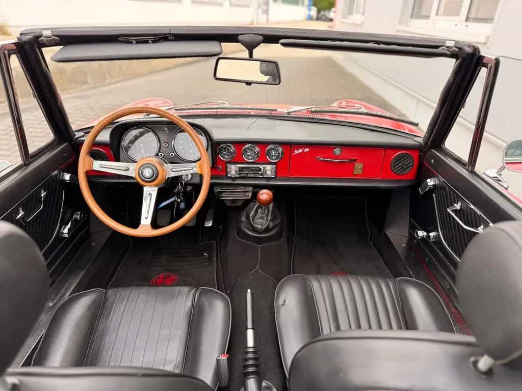 Alfa Romeo Spider Junior 1600 Fastback/H-Kennzeichen/Servic 02/1977-photo-23