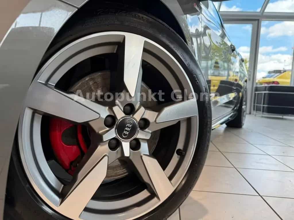 Audi A1 Sportback 40 TFSI S line|LED|Tempomat|TÜV Neu 04/2019-photo-12