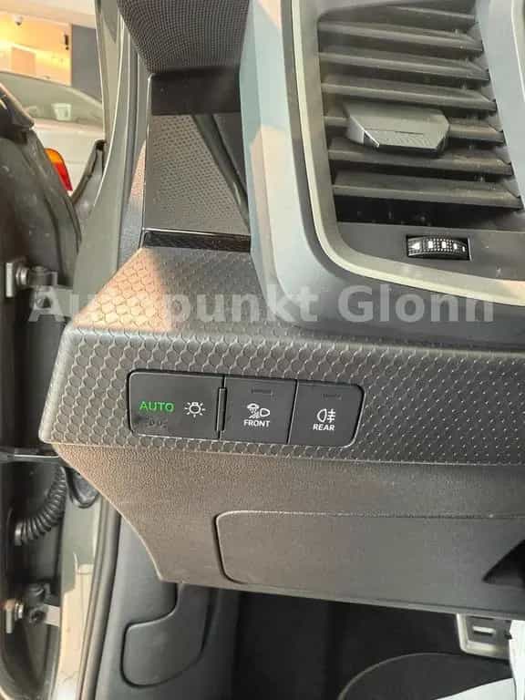 Audi A1 Sportback 40 TFSI S line|LED|Tempomat|TÜV Neu 04/2019-photo-20