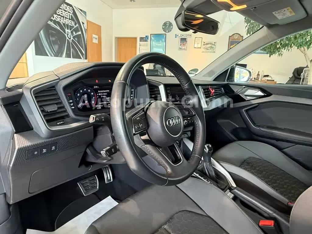 Audi A1 Sportback 40 TFSI S line|LED|Tempomat|TÜV Neu 04/2019-photo-9