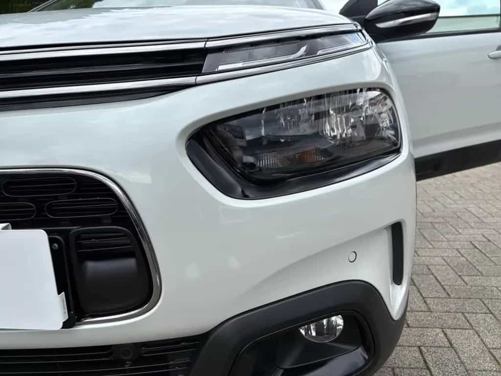 Citroën C4 Cactus Shine++NAVI!++PANO!++WIE NEU!++ 03/2019-photo-4