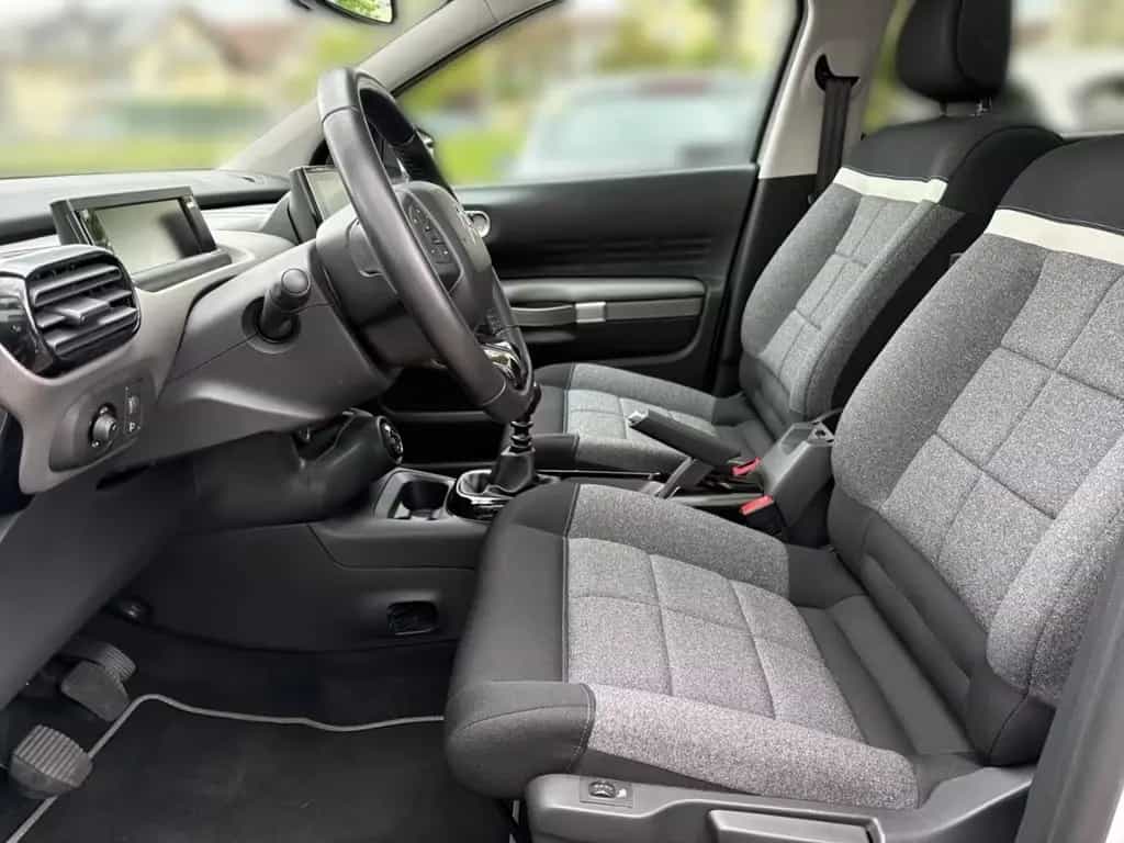 Citroën C4 Cactus Shine++NAVI!++PANO!++WIE NEU!++ 03/2019-photo-6
