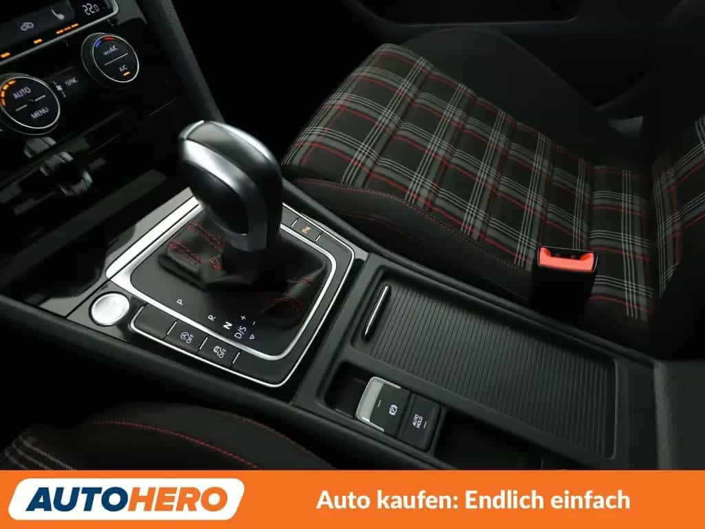 Volkswagen Golf VII 2.0 TSI GTI Performance BlueMotion Tech 09/2019-photo-24