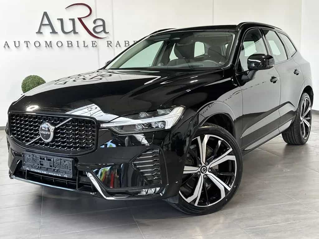 Volvo XC60 B5 AWD Ultimate Dark NAV+LED+ACC+360°+PANO 04/2023-photo-1