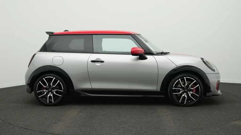 MINI John Cooper Works 05/2025-photo-3