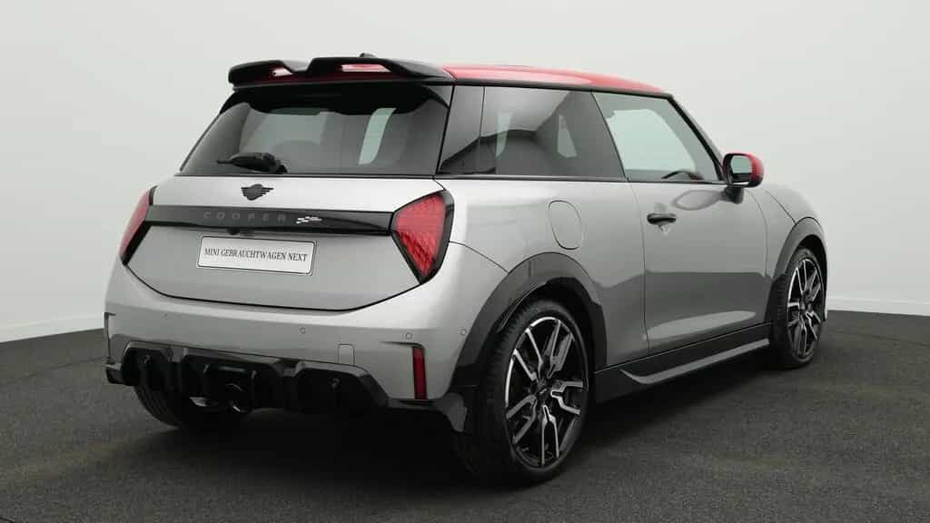 MINI John Cooper Works 05/2025-photo-7