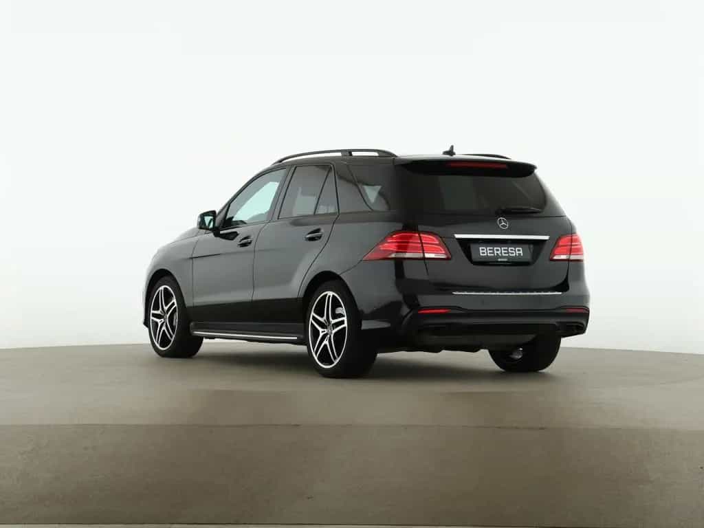 Mercedes-Benz GLE 43 AMG 4M Night Carbon Pano Airmatic Comand 06/2018-photo-4