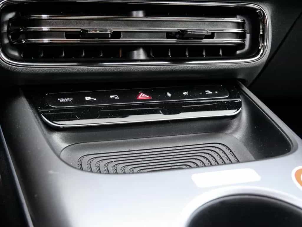 Mercedes-Benz CLA 220 AMG Night Panorama Distronic 360° AHK 05/2026-photo-15