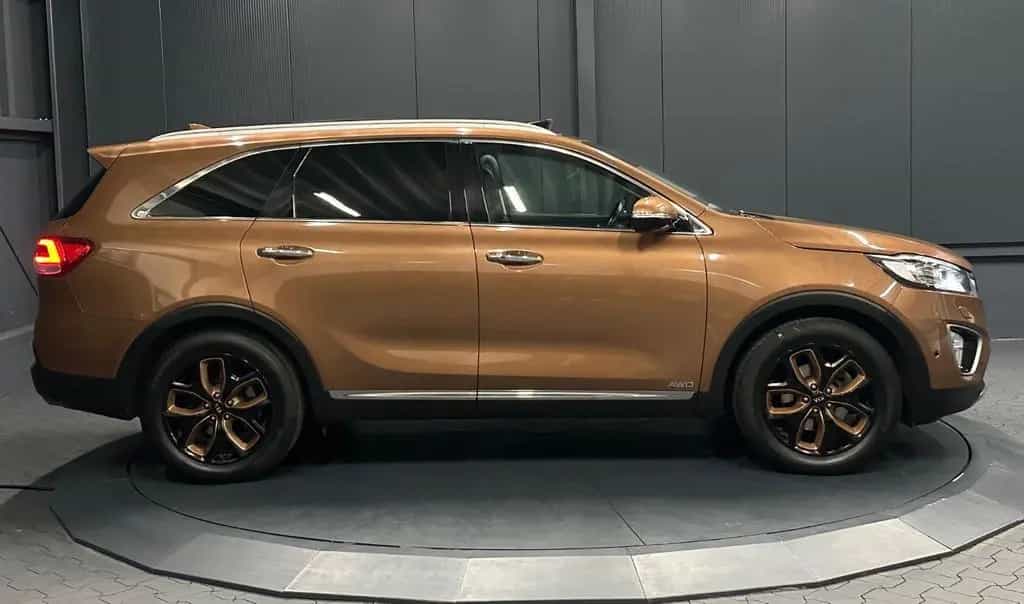 Kia Sorento Platinum Edition 4WD *AHK*PANORAMA*360* 05/2017-photo-8