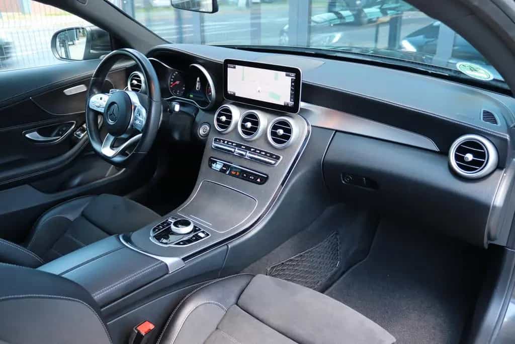 Mercedes-Benz C 200 Coupe 4Matic AMG Navi Kamera SHZ Alcantara 09/2018-photo-14