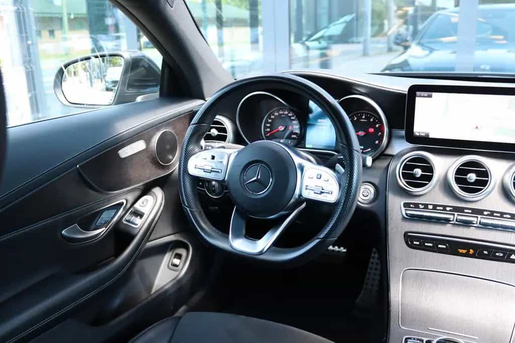 Mercedes-Benz C 200 Coupe 4Matic AMG Navi Kamera SHZ Alcantara 09/2018-photo-17