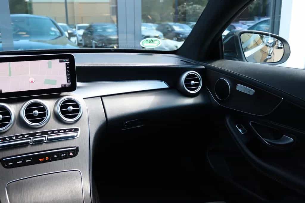 Mercedes-Benz C 200 Coupe 4Matic AMG Navi Kamera SHZ Alcantara 09/2018-photo-18