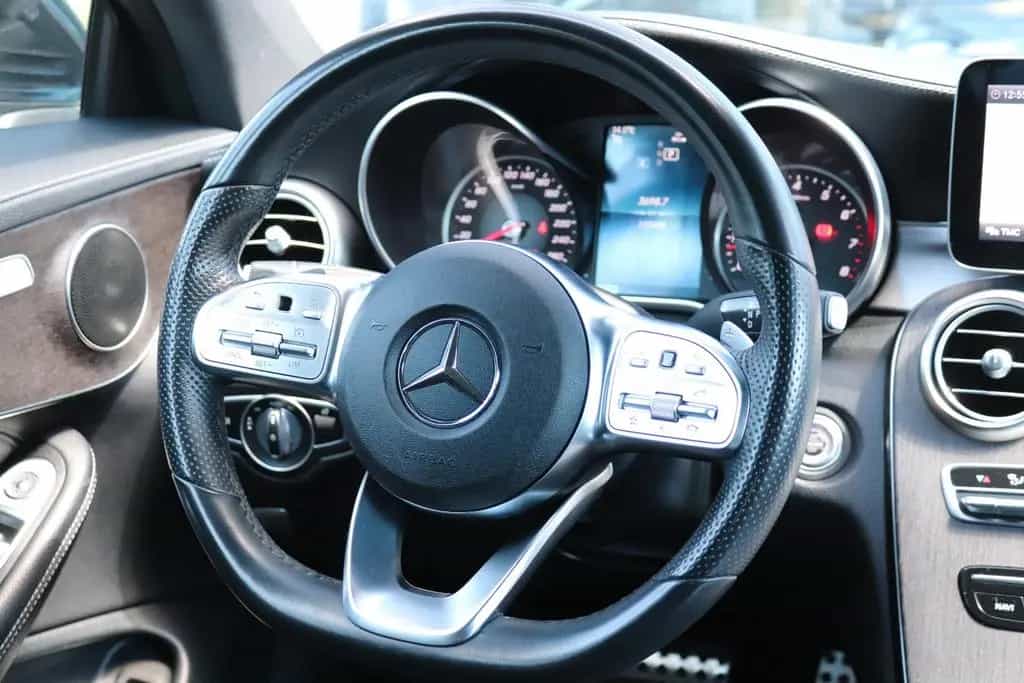 Mercedes-Benz C 200 Coupe 4Matic AMG Navi Kamera SHZ Alcantara 09/2018-photo-19