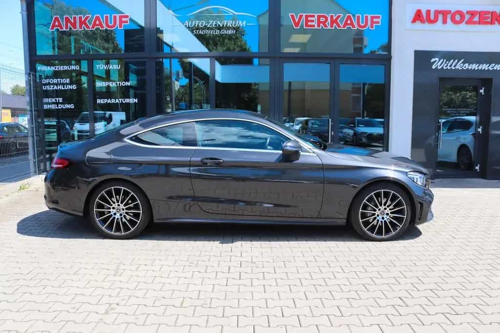 Mercedes-Benz C 200 Coupe 4Matic AMG Navi Kamera SHZ Alcantara 09/2018-photo-7