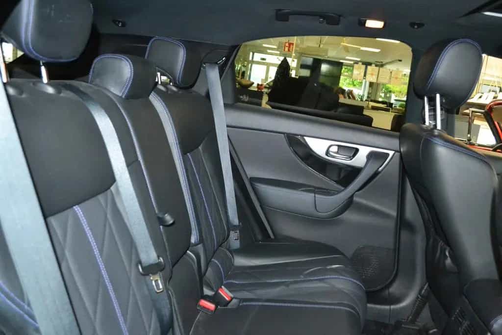 Infiniti QX70 30d GT Premium - AWD 04/2015-photo-4