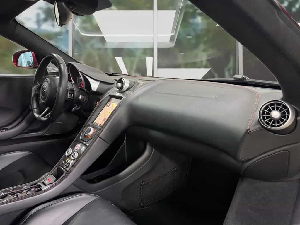 McLaren MP4-12C 3.8 V8, Deutsch, Scheckh.b.McLaren 02/2014-photo-11