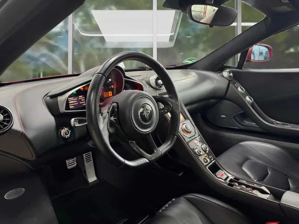McLaren MP4-12C 3.8 V8, Deutsch, Scheckh.b.McLaren 02/2014-photo-12