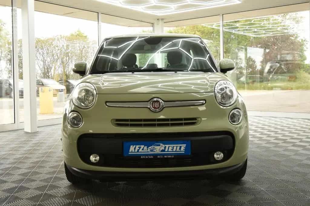 Fiat 500L Lounge Bluetooth Panorama-Dach AHK Klima 08/2013-photo-1