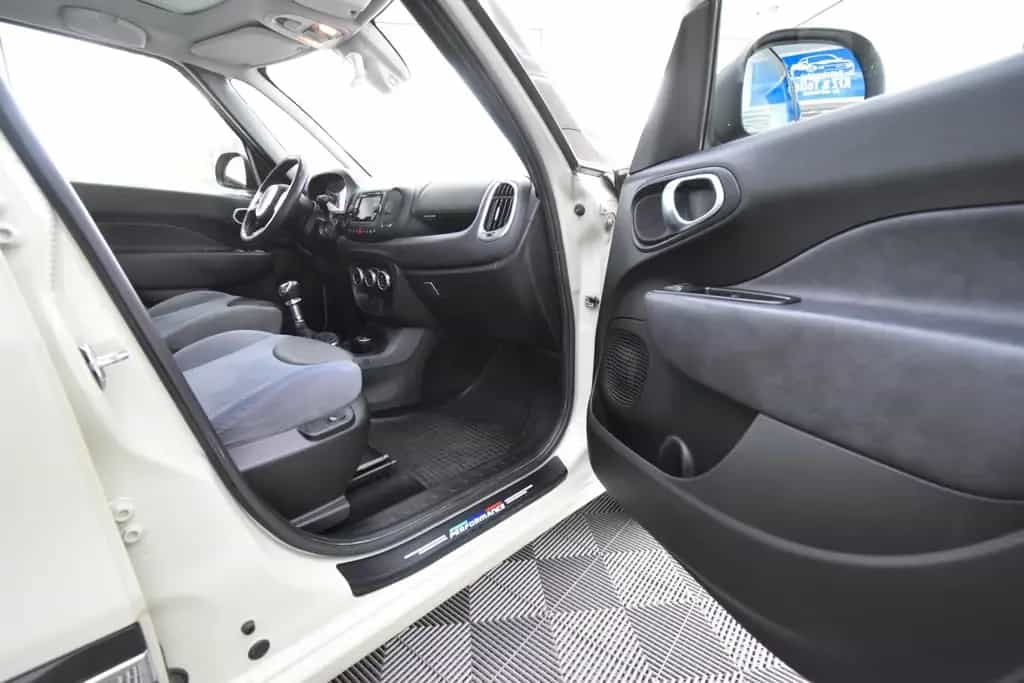 Fiat 500L Lounge Bluetooth Panorama-Dach AHK Klima 08/2013-photo-16