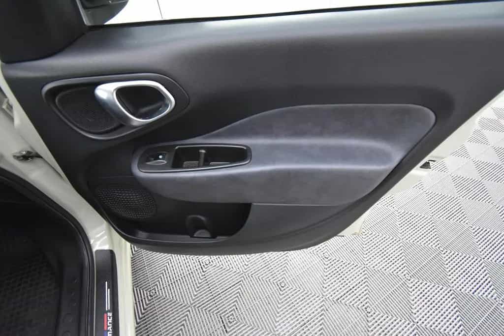 Fiat 500L Lounge Bluetooth Panorama-Dach AHK Klima 08/2013-photo-17