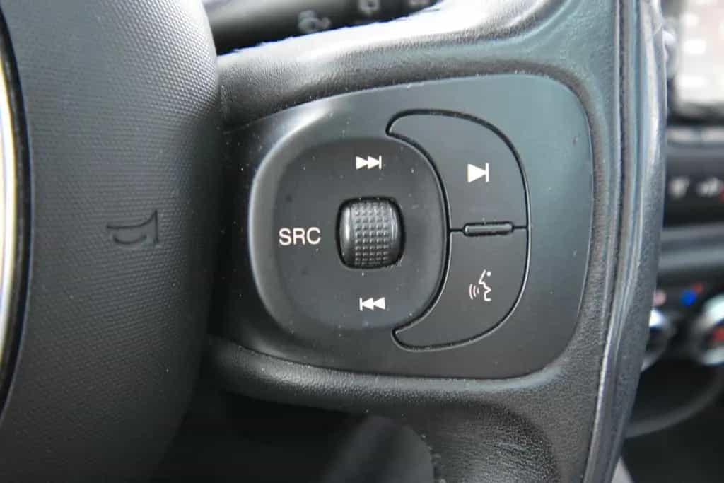 Fiat 500L Lounge Bluetooth Panorama-Dach AHK Klima 08/2013-photo-27