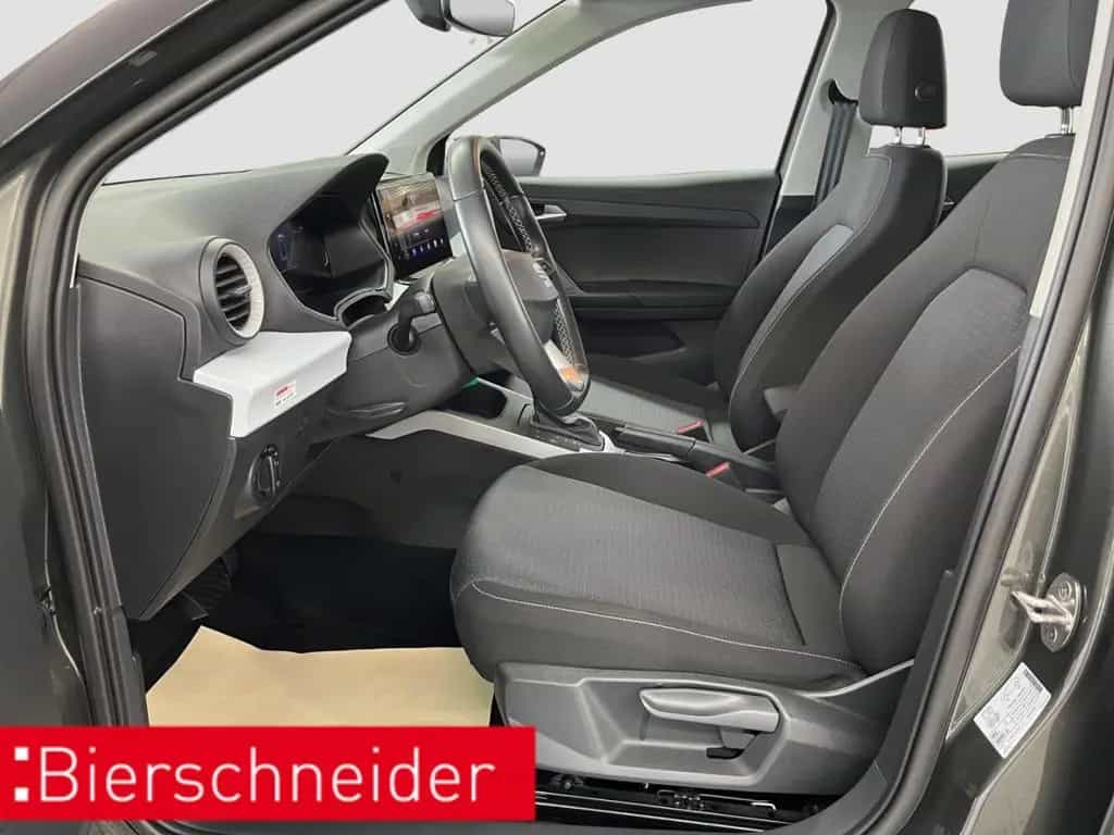 Seat Arona 1.0 TSI DSG Style Edition NAVI REAR VIEW S 04/2024-photo-11
