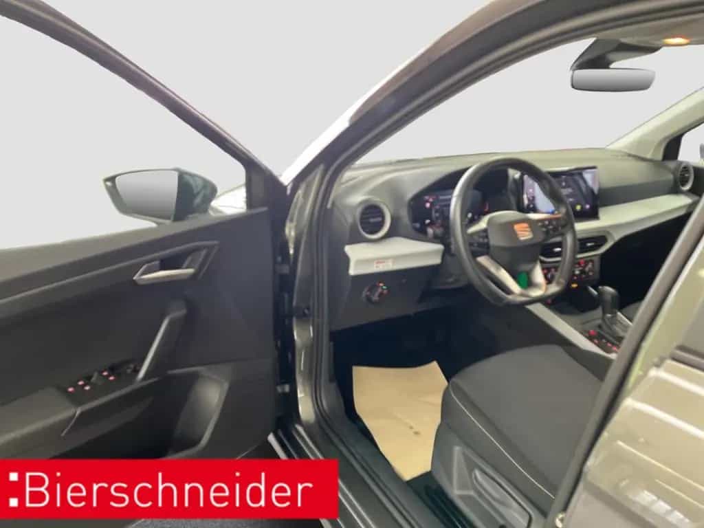 Seat Arona 1.0 TSI DSG Style Edition NAVI REAR VIEW S 04/2024-photo-30