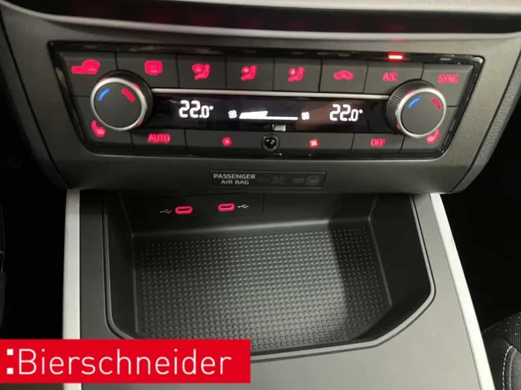 Seat Arona 1.0 TSI DSG Style Edition NAVI REAR VIEW S 04/2024-photo-36