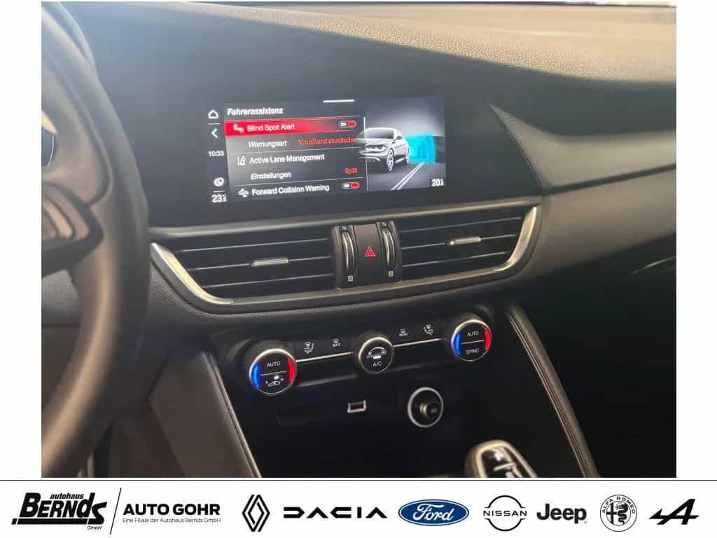 Alfa Romeo Giulia 2.0 Turbo 16V AT8-Q4 Sprint AUTOMA. ALLRA 07/2024-photo-21