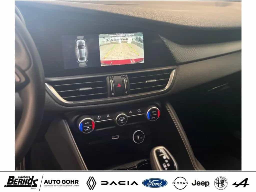 Alfa Romeo Giulia 2.0 Turbo 16V AT8-Q4 Sprint AUTOMA. ALLRA 07/2024-photo-22