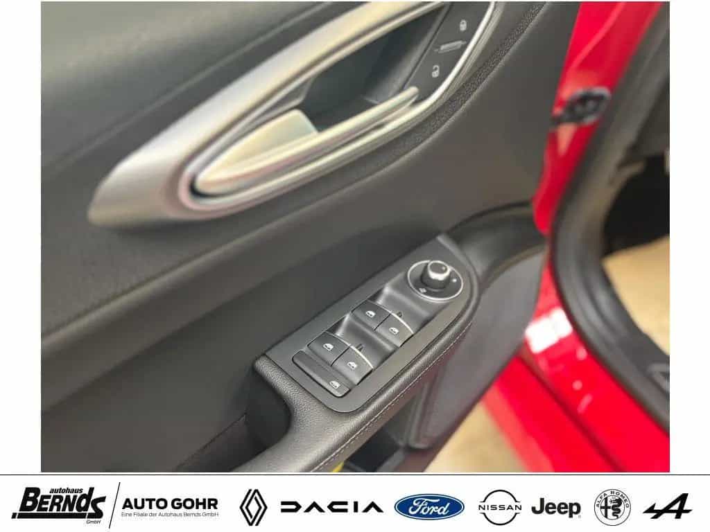 Alfa Romeo Giulia 2.0 Turbo 16V AT8-Q4 Sprint AUTOMA. ALLRA 07/2024-photo-26