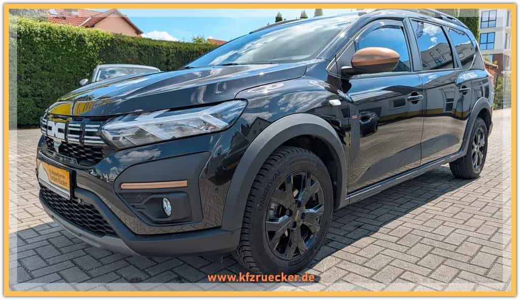 Dacia Jogger Extreme 2025 SHZG TEMPOM. LED RFK AWR TOP 02/2025-photo-1