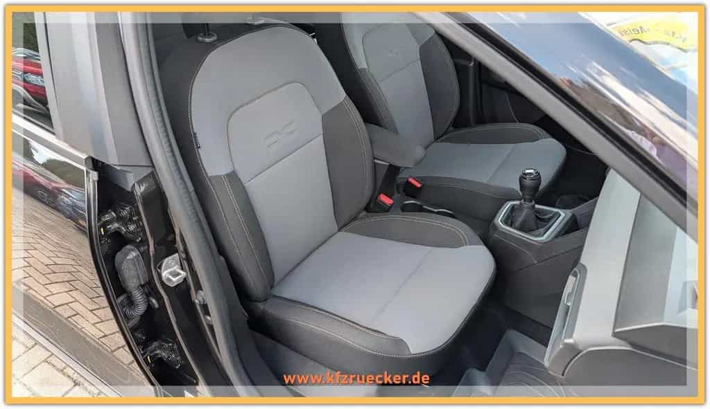 Dacia Jogger Extreme 2025 SHZG TEMPOM. LED RFK AWR TOP 02/2025-photo-19