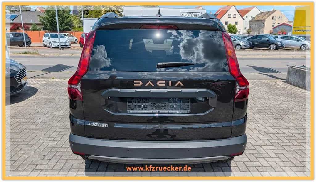 Dacia Jogger Extreme 2025 SHZG TEMPOM. LED RFK AWR TOP 02/2025-photo-7