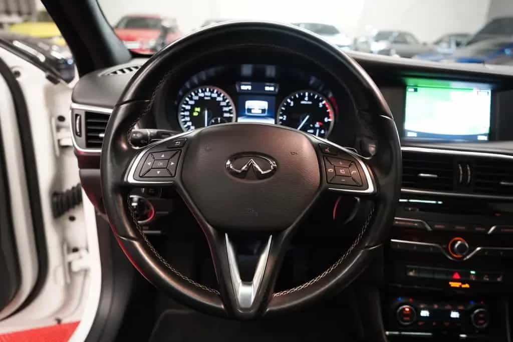 Infiniti Q30 2.2d Sport Aut. 2.Hand*Keyless*Bose*Acc*360° 05/2016-photo-20
