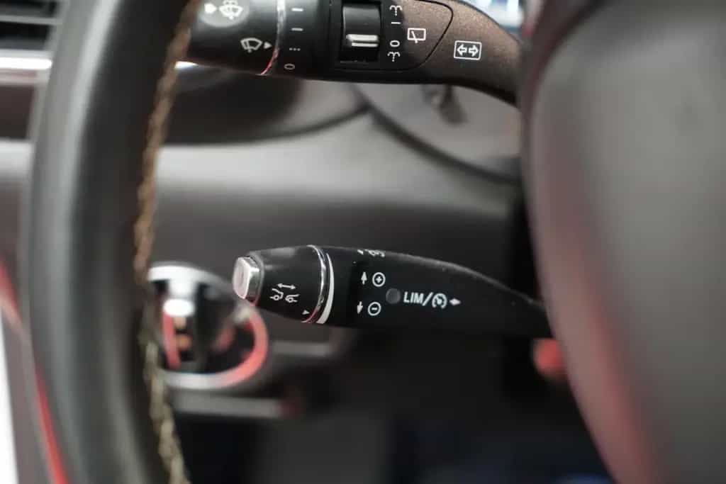 Infiniti Q30 2.2d Sport Aut. 2.Hand*Keyless*Bose*Acc*360° 05/2016-photo-23