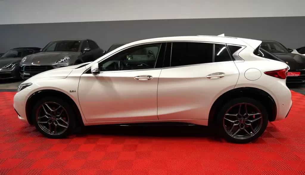 Infiniti Q30 2.2d Sport Aut. 2.Hand*Keyless*Bose*Acc*360° 05/2016-photo-9