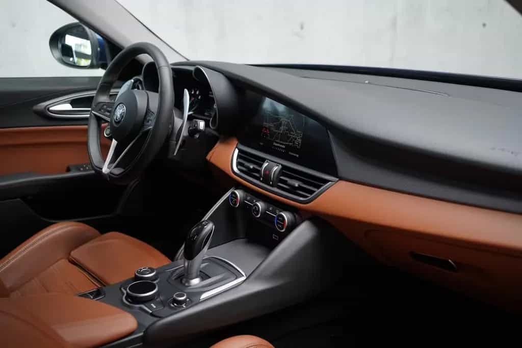 Alfa Romeo Giulia 2.0 Turbo Veloce Q4 LED | Kamera | 16V 02/2018-photo-1