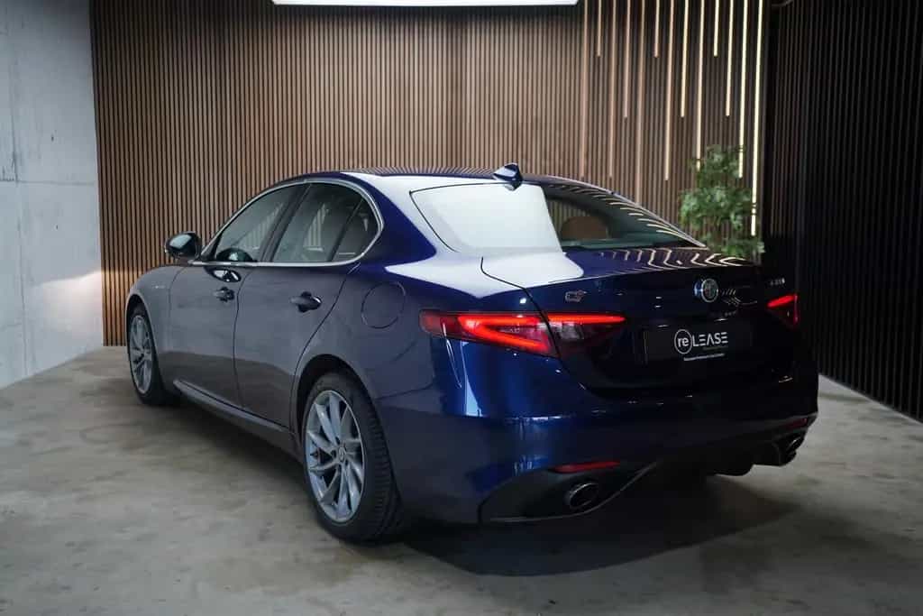 Alfa Romeo Giulia 2.0 Turbo Veloce Q4 LED | Kamera | 16V 02/2018-photo-5