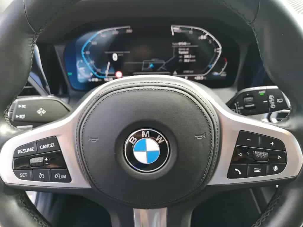BMW 318 d Tour. LED+NAVI+KLIMAAUTO+PDC+SHZ+KAMERA 01/2022-photo-23