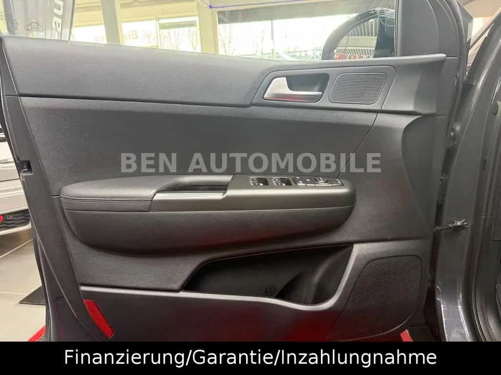 Kia Sportage 1.6 GDI Vision 2WD *RFK*NAVI*PDC* 09/2018-photo-11