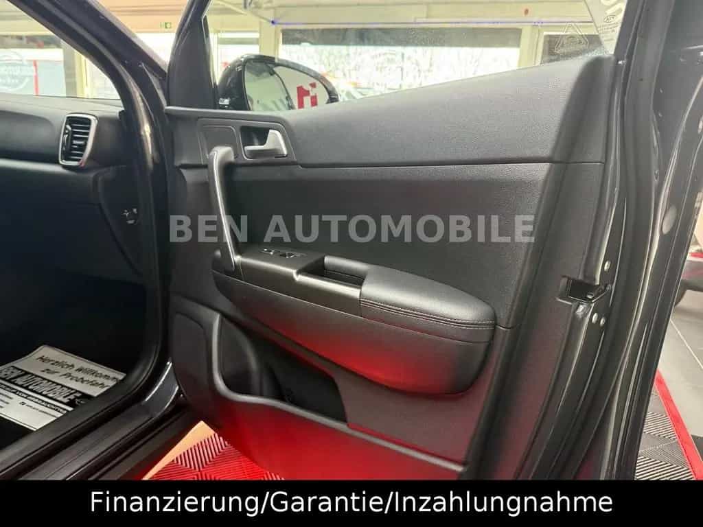 Kia Sportage 1.6 GDI Vision 2WD *RFK*NAVI*PDC* 09/2018-photo-28